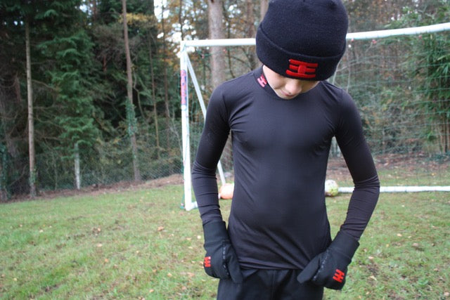 The benefits of wearing compression layers for sport. – Laceeze